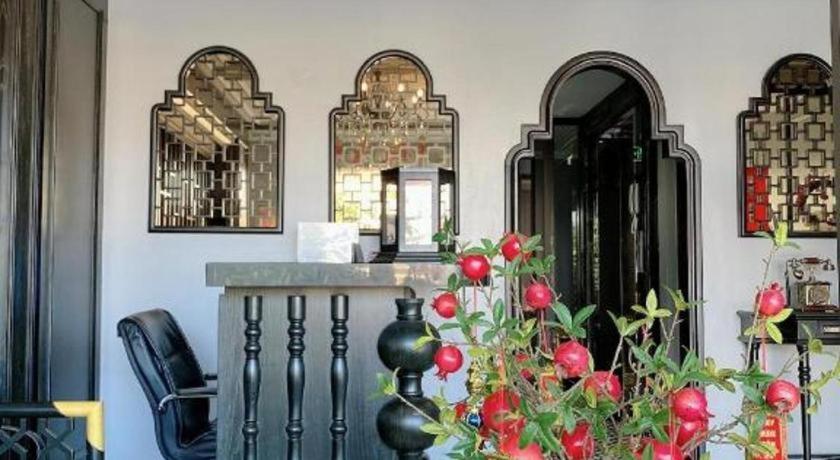 Malisa Hotel Nhu Thuc Exterior foto
